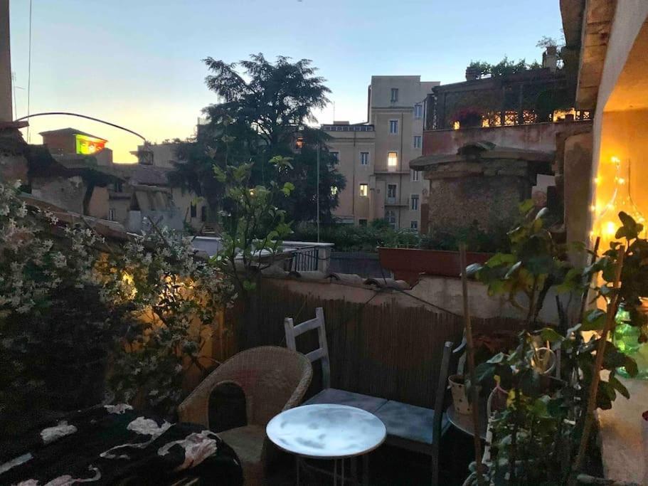 Centralissimo Appartamento Con Terrazza Рим Екстериор снимка
